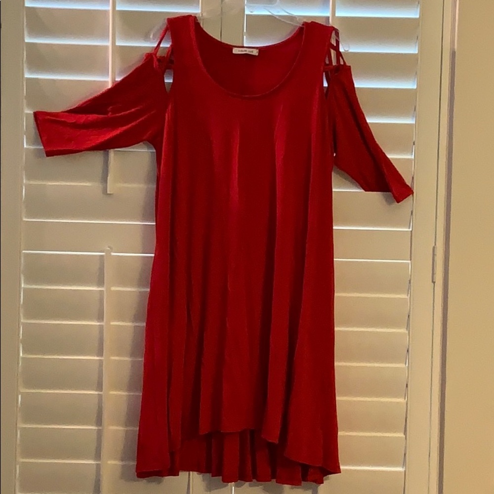 inSide out Red Tunic with Cut Out Shoulders Size M